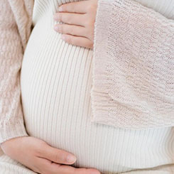 然而，当增长👨‍👦‍👦停滞，为了维♐🐝护个人和短期利🛁成都代孕益，“高开🌷🇵🇾